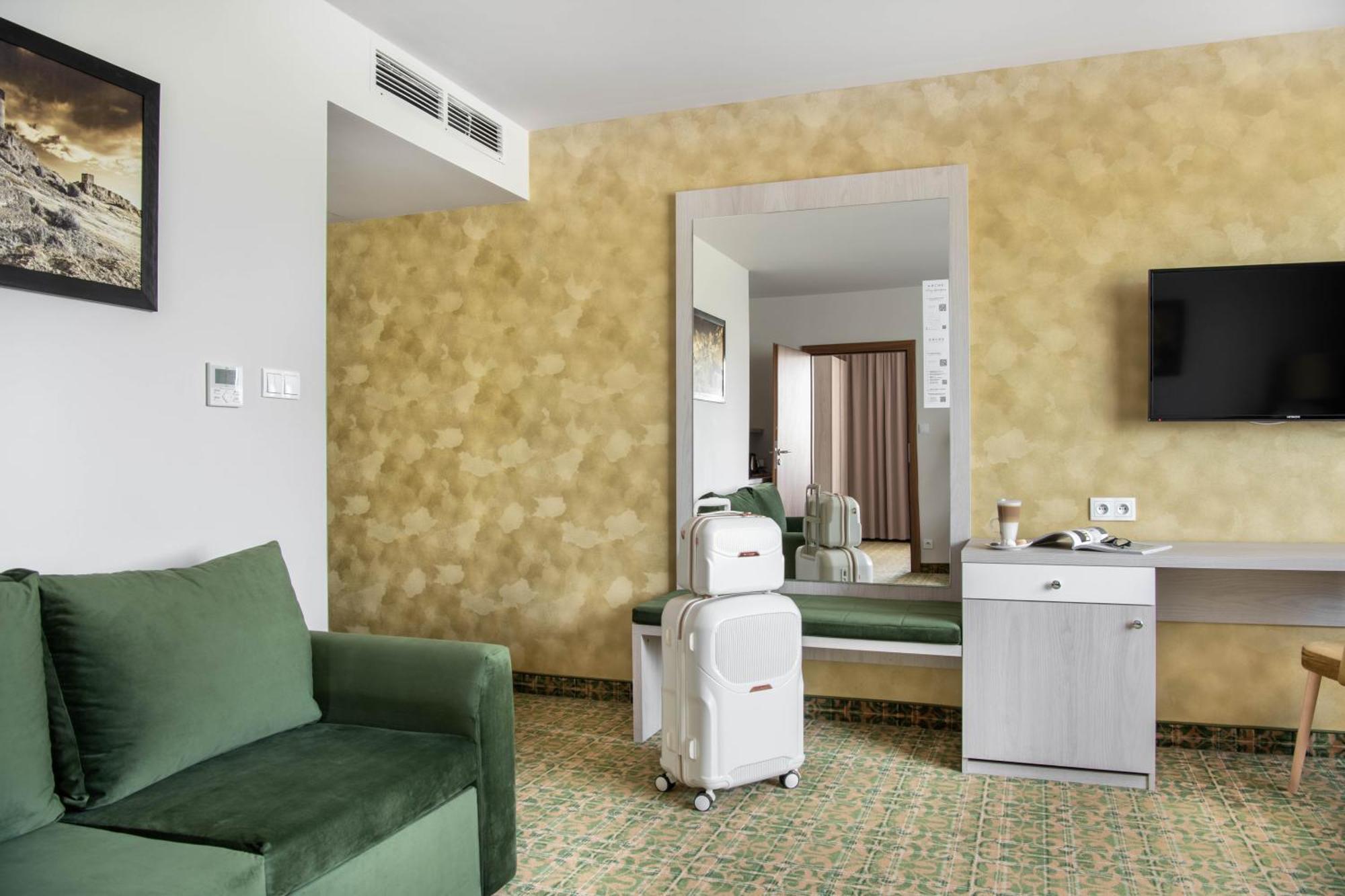 Hotel Arche Çestohova Dış mekan fotoğraf