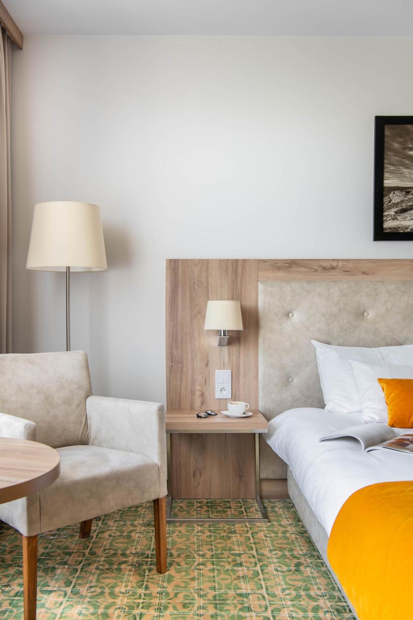 Hotel Arche Çestohova Dış mekan fotoğraf