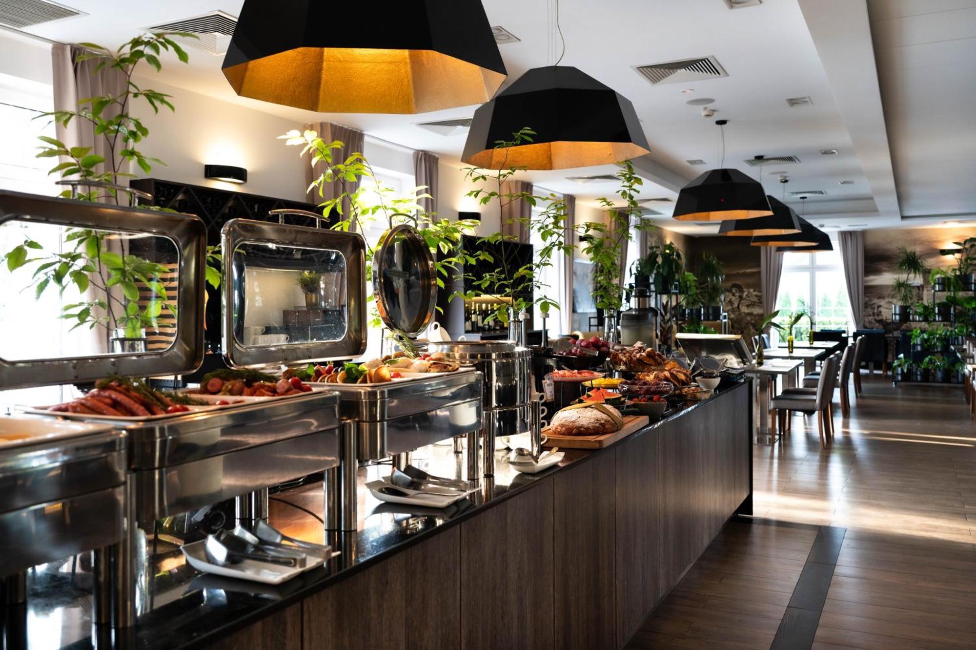 Hotel Arche Çestohova Dış mekan fotoğraf